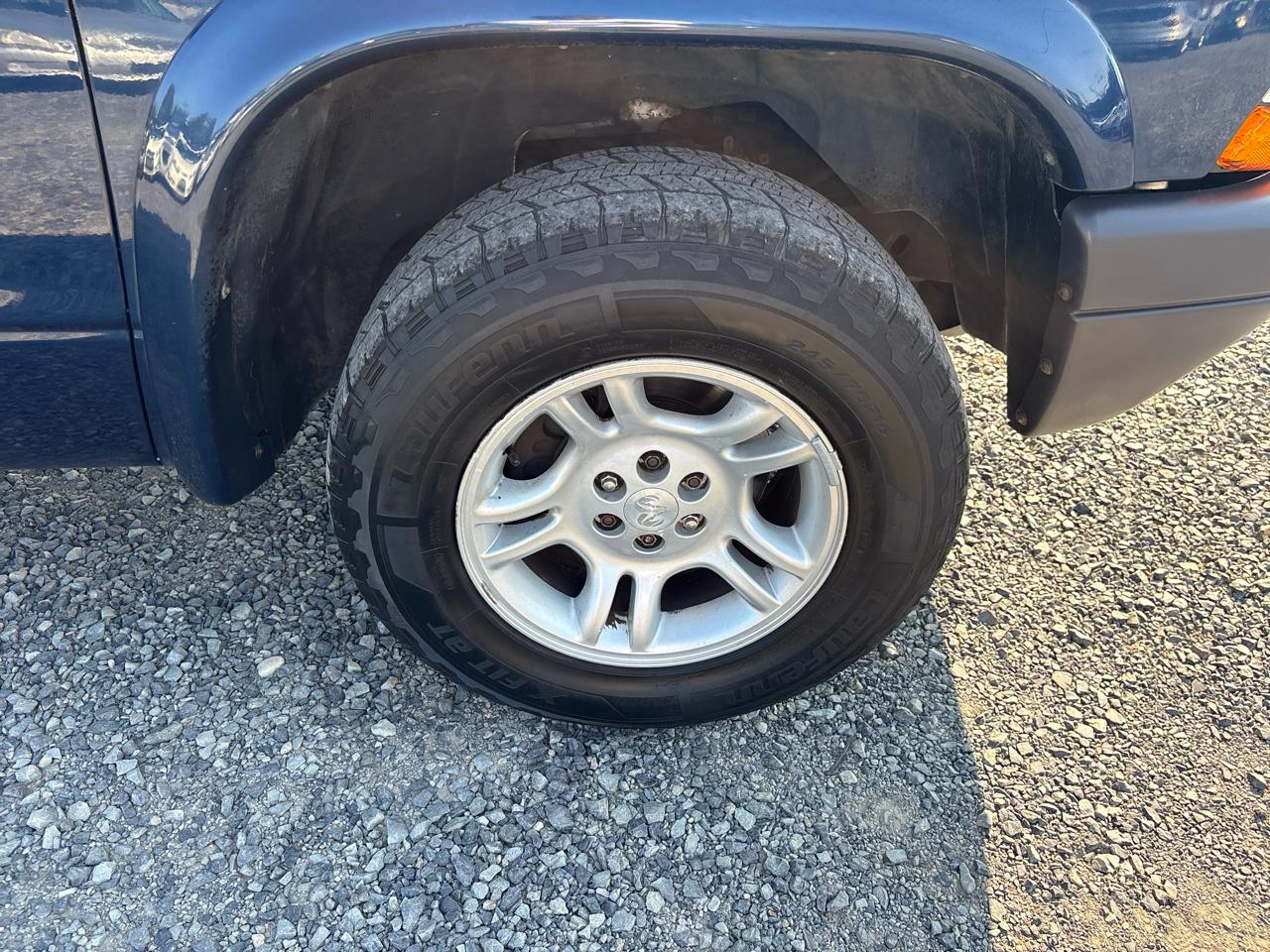 Dodge Dakota Sport Quad Cab 2WD 2004