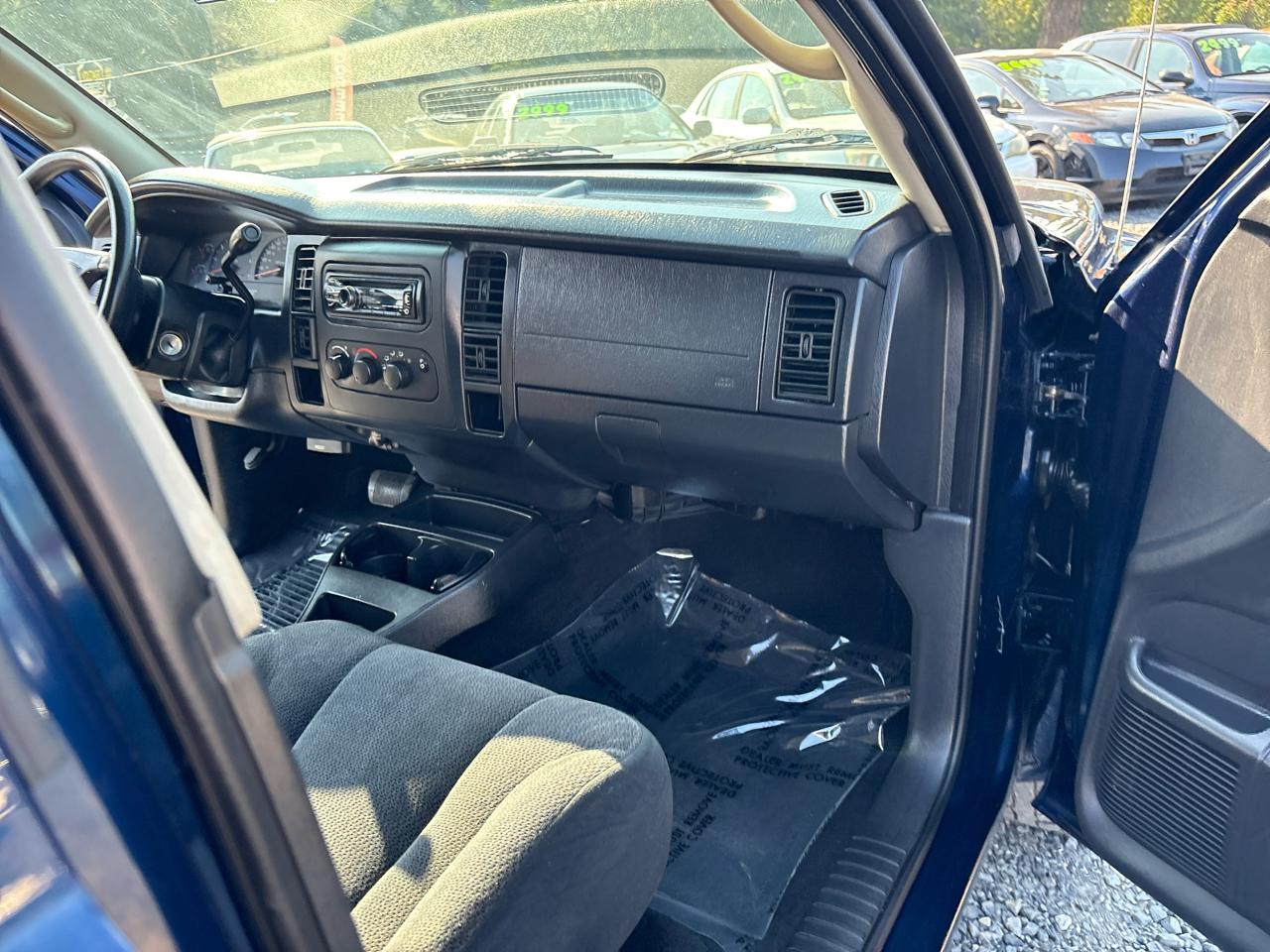 Dodge Dakota Sport Quad Cab 2WD 2004