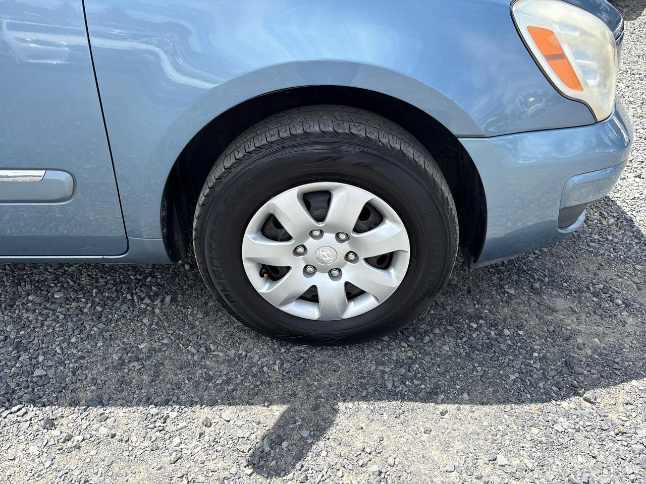 Hyundai Entourage GLS 2007