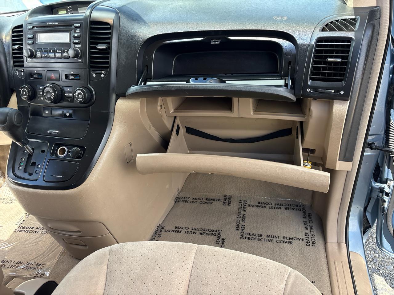 Hyundai Entourage GLS 2007