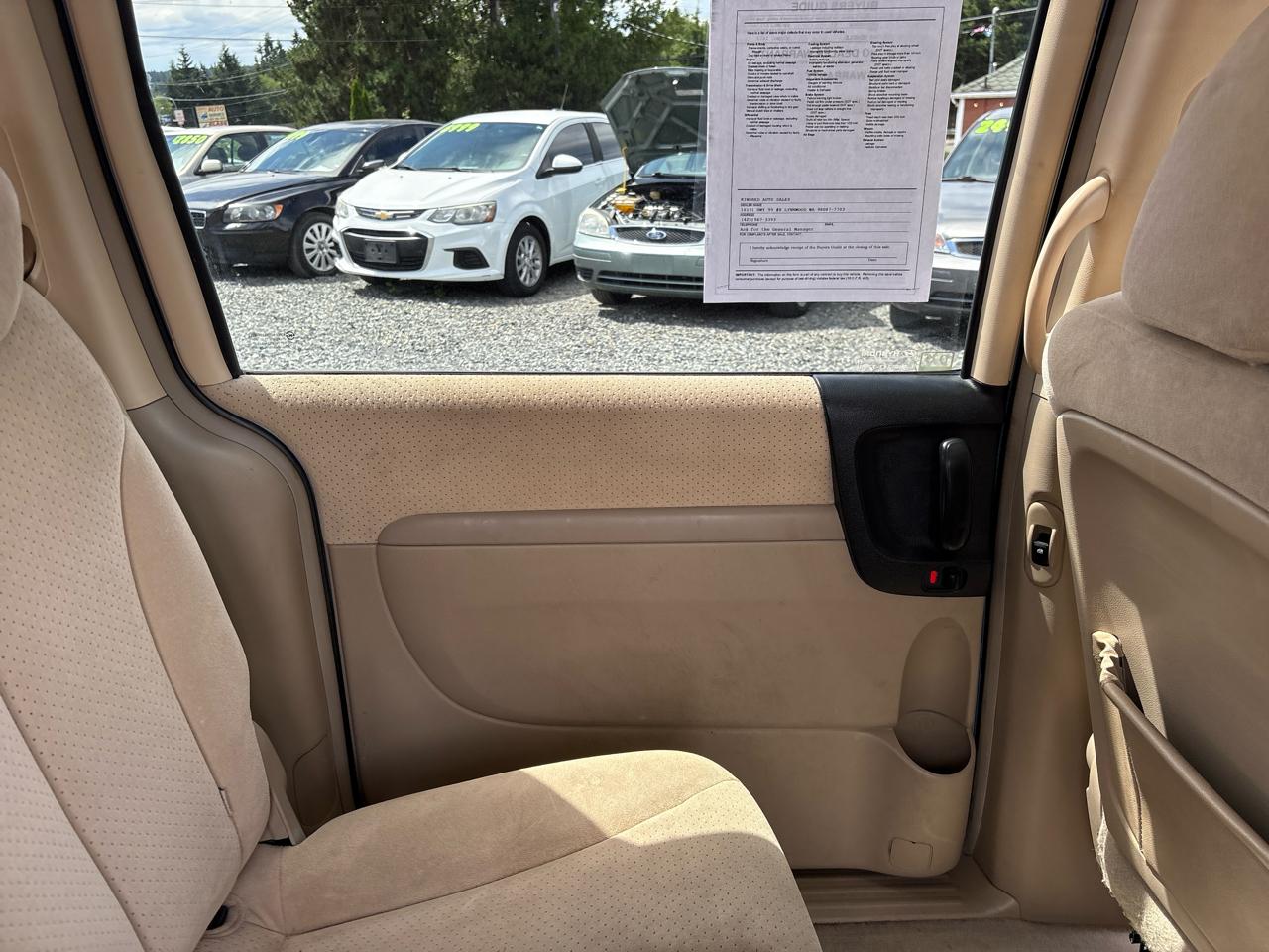 Hyundai Entourage GLS 2007