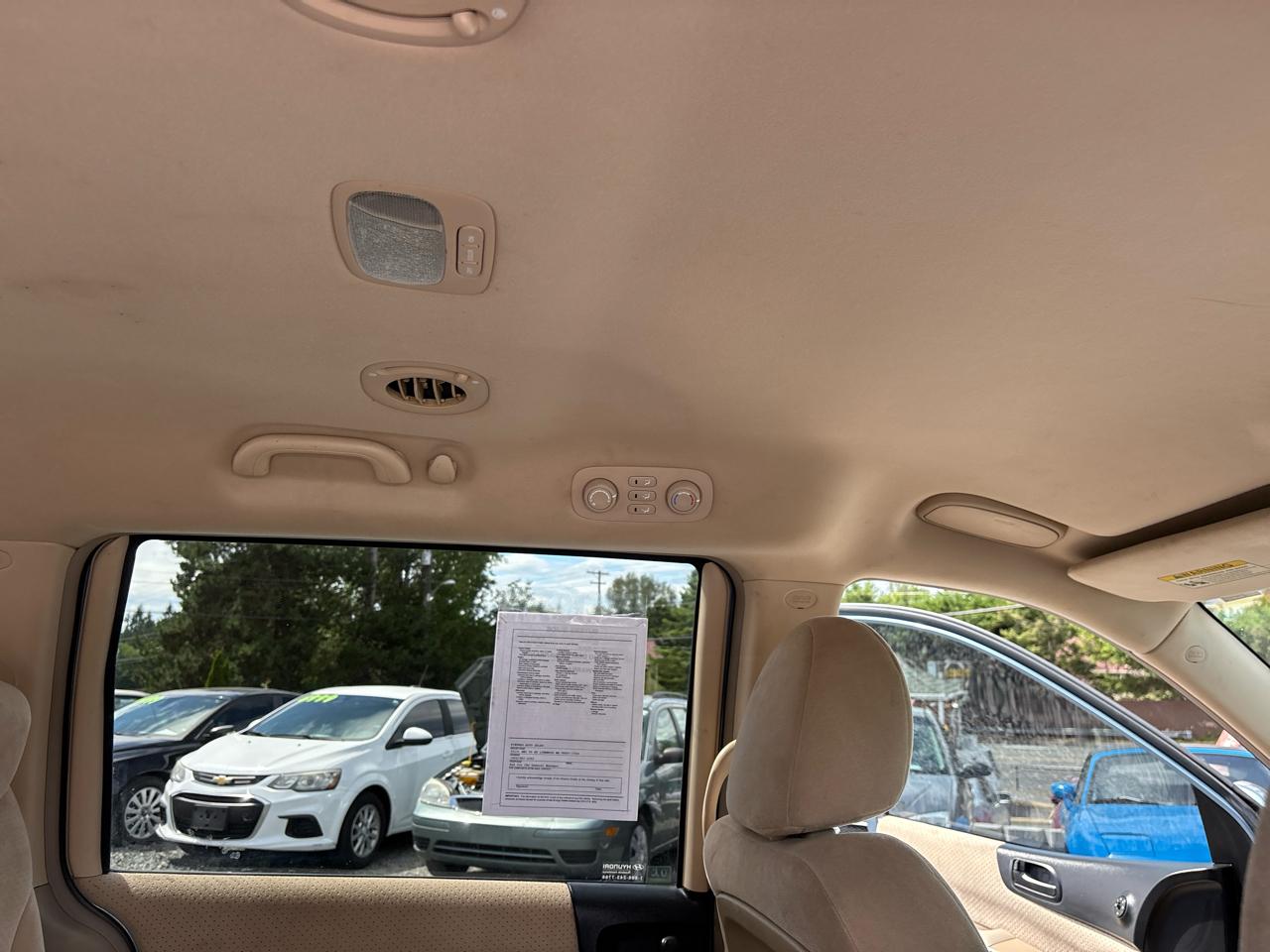 Hyundai Entourage GLS 2007