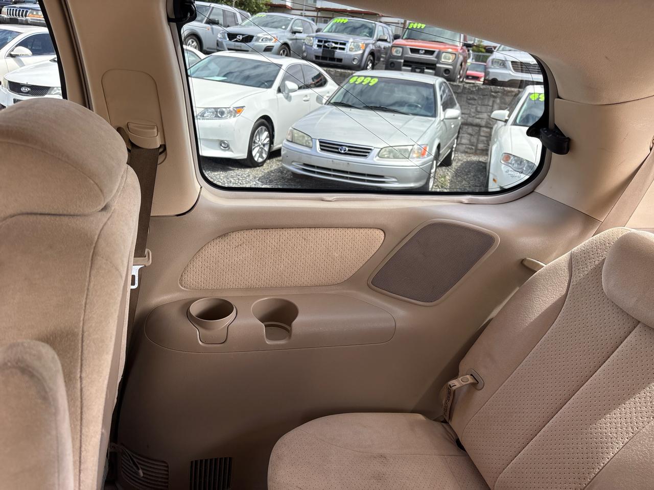 Hyundai Entourage GLS 2007