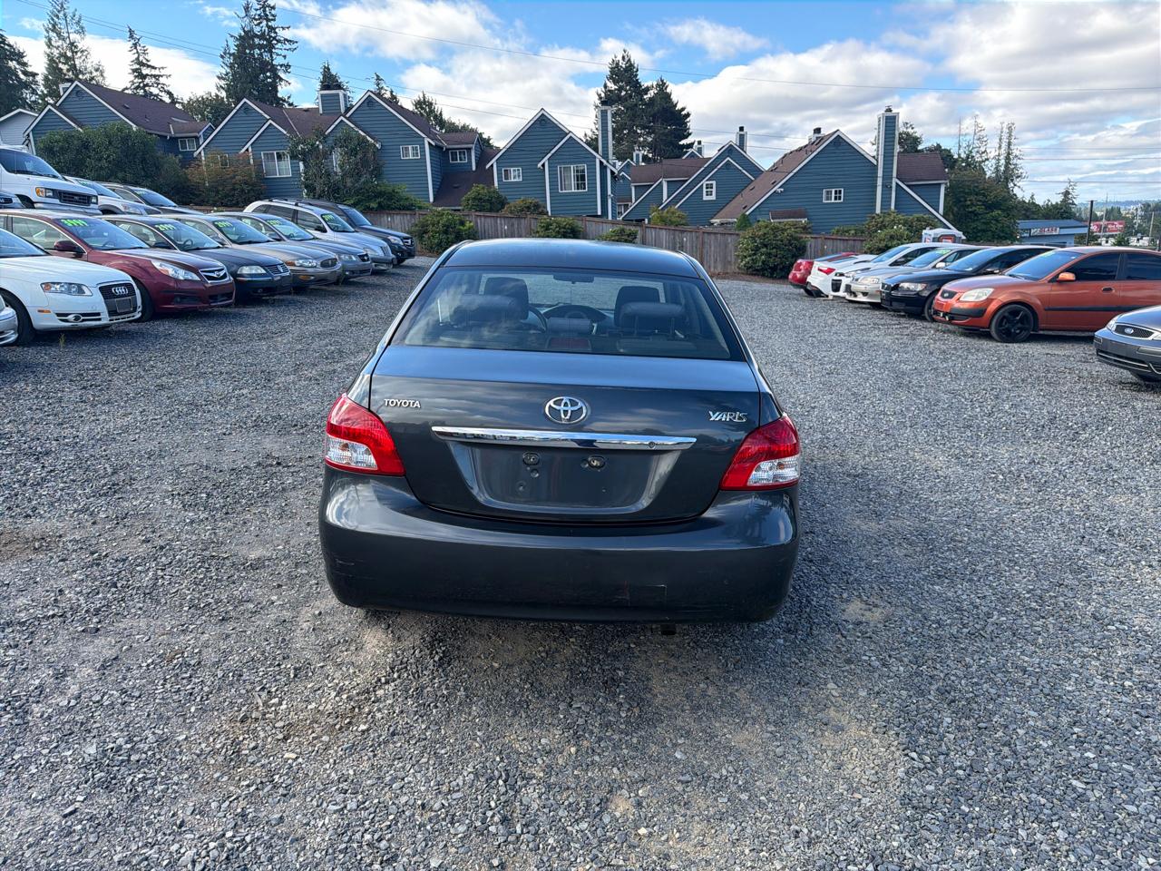 Toyota Yaris Sedan 2007