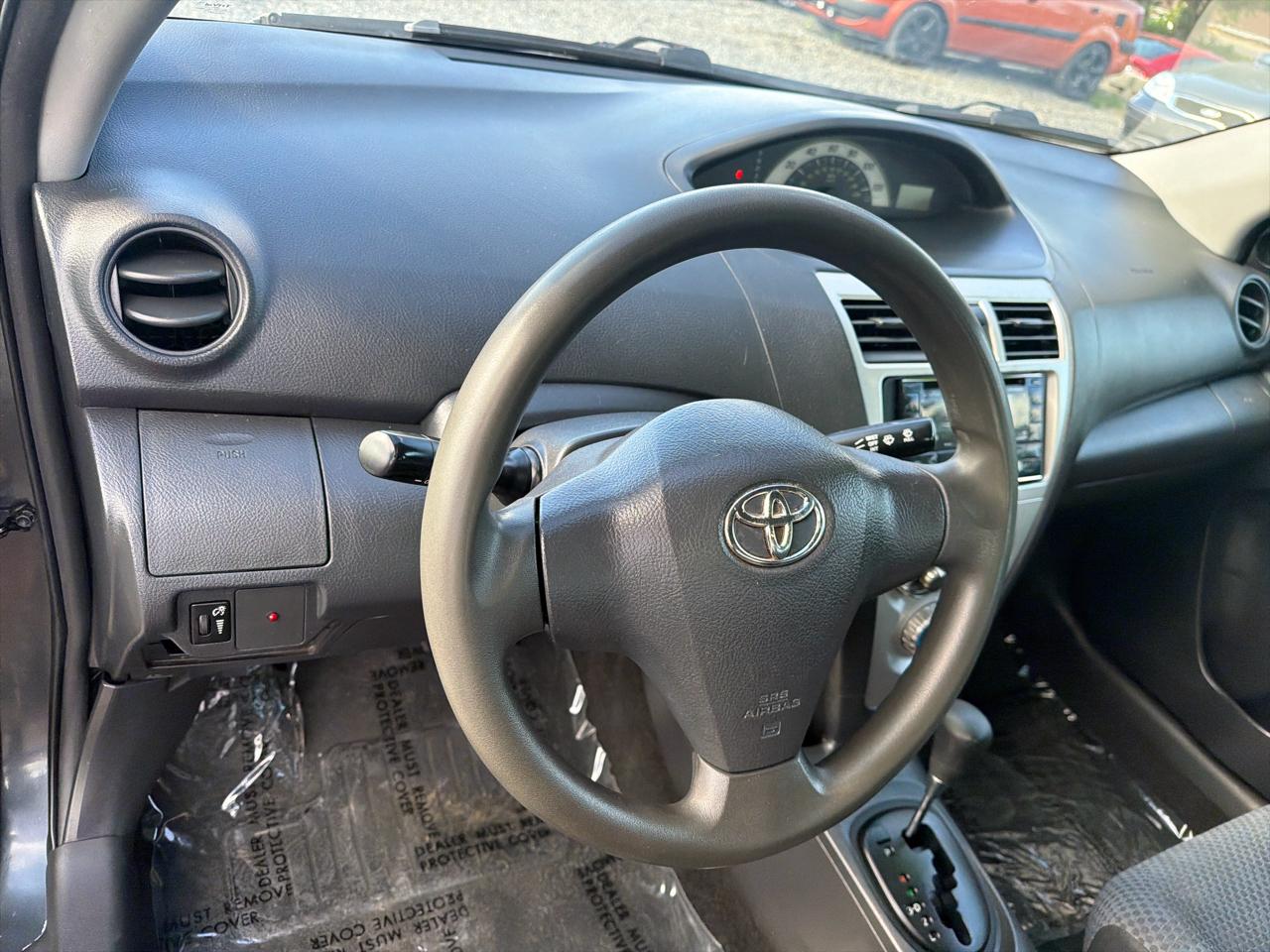 Toyota Yaris Sedan 2007