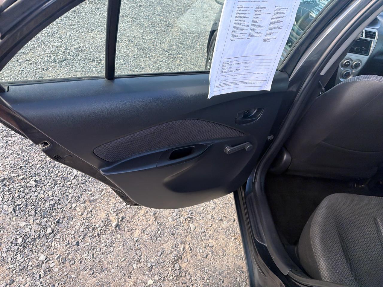 Toyota Yaris Sedan 2007