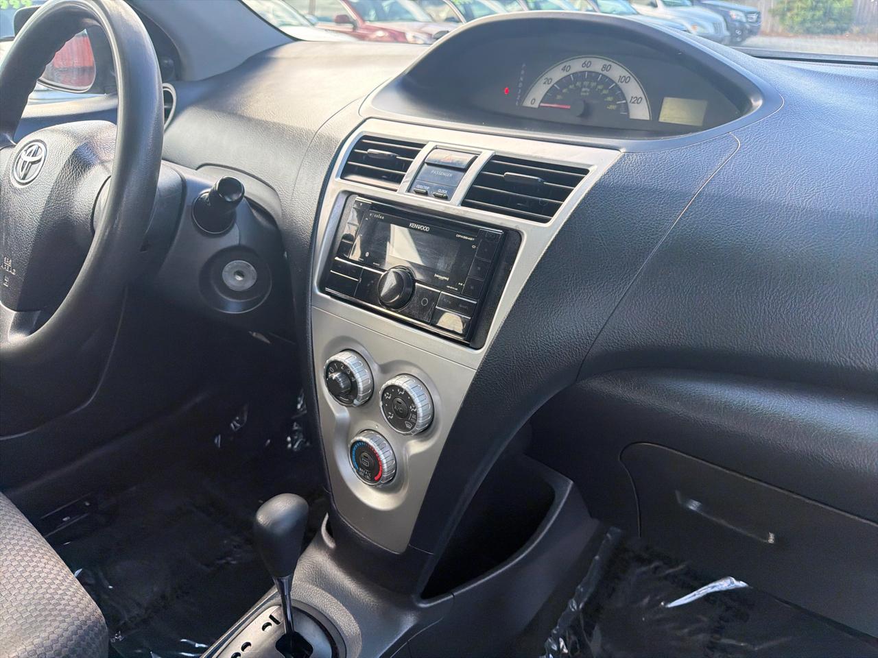 Toyota Yaris Sedan 2007