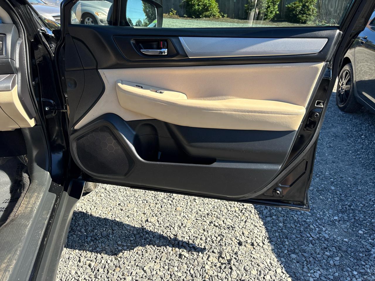 Subaru Outback 2.5i Premium 2016