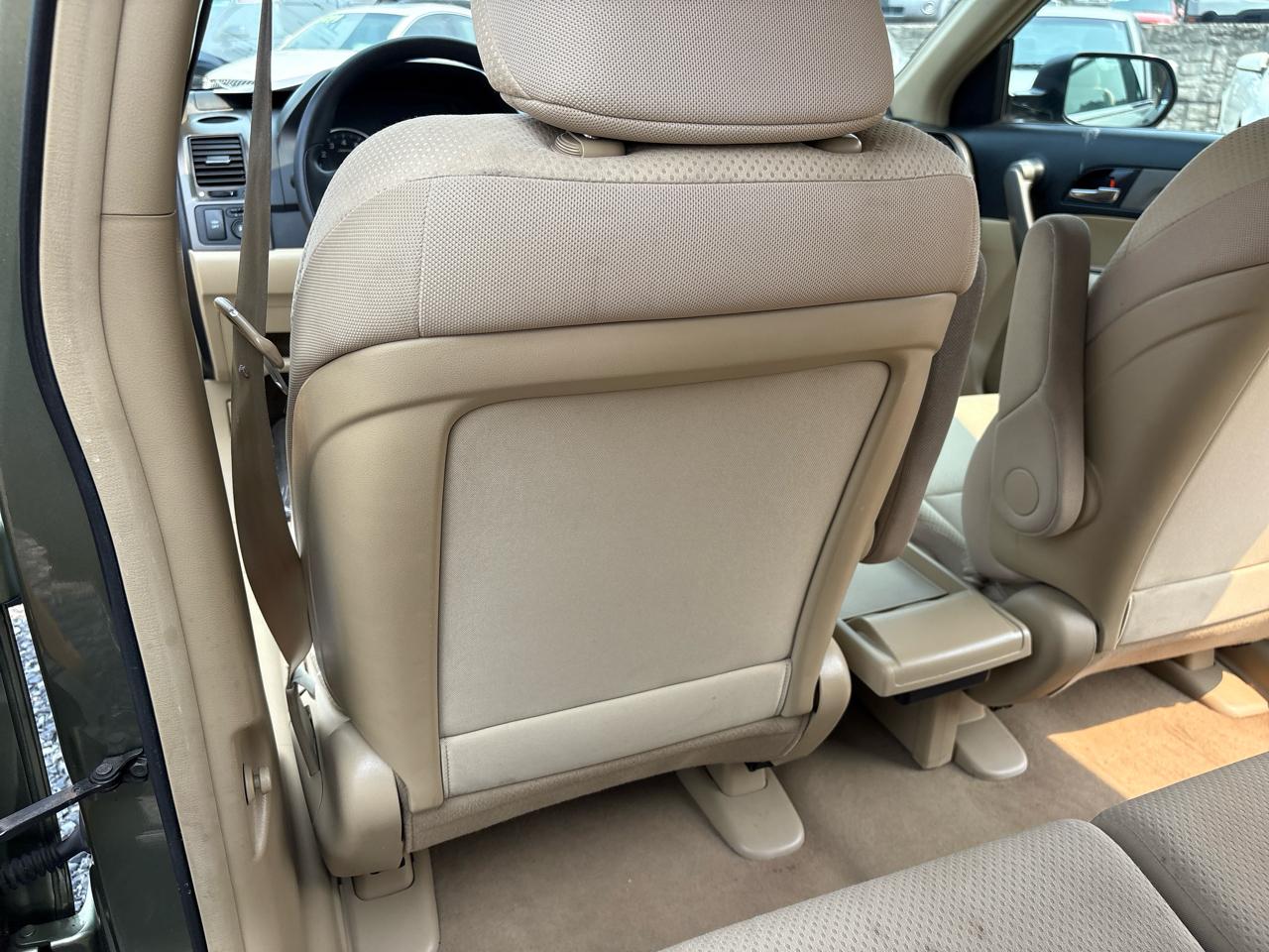 Honda CR-V LX 4WD 5-Speed AT 2009