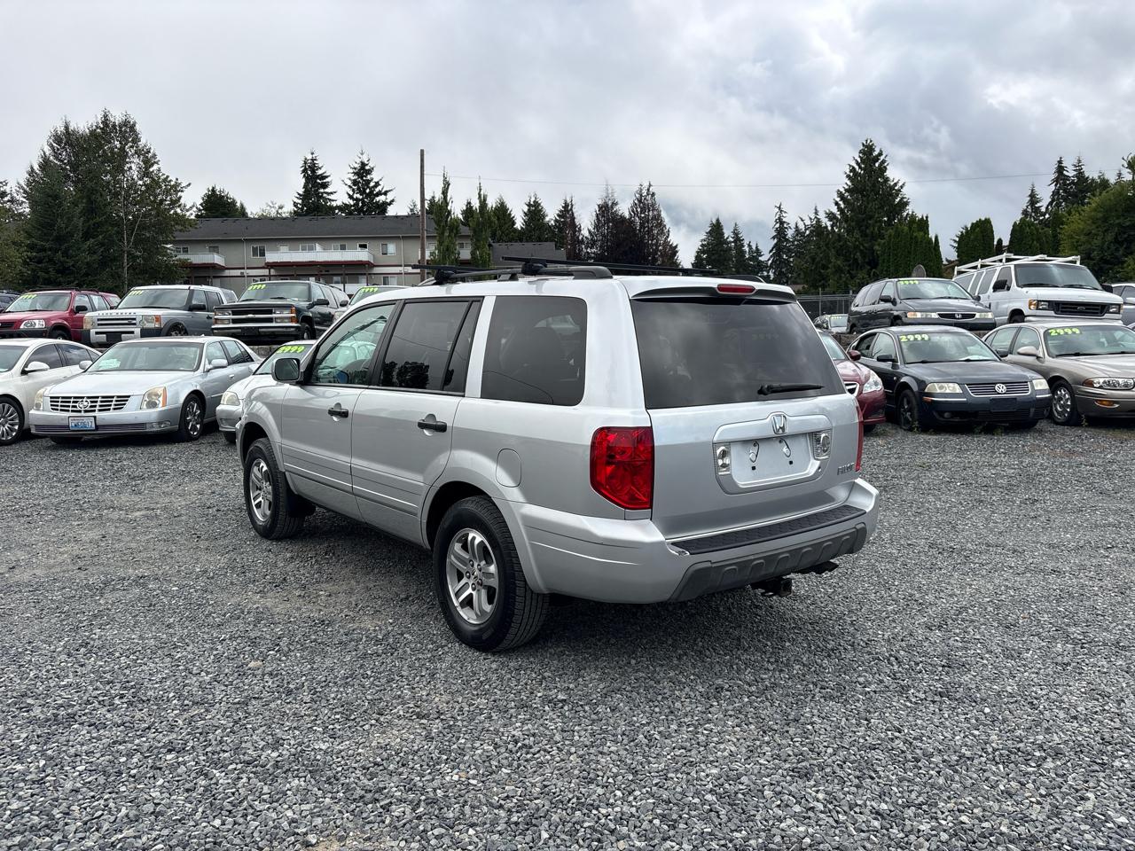 Honda Pilot EX w/ Leather and DVD 2005