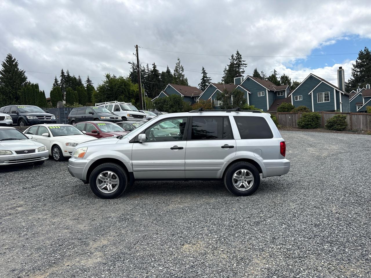 Honda Pilot EX w/ Leather and DVD 2005