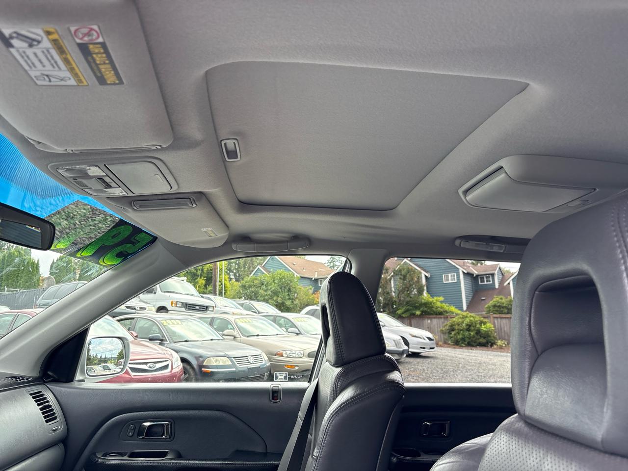 Honda Pilot EX w/ Leather and DVD 2005