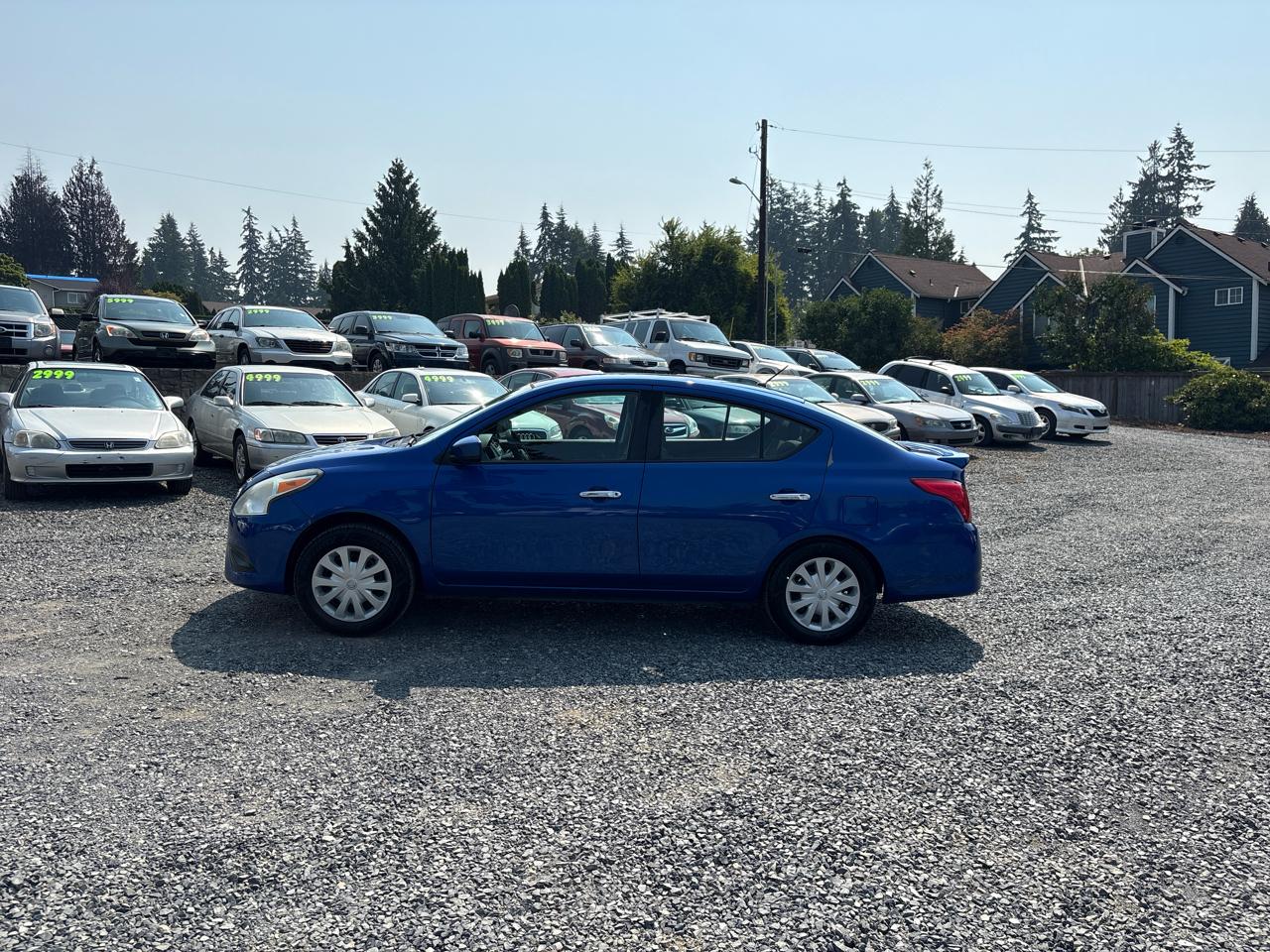 Nissan Versa 1.6 S 5M 2017