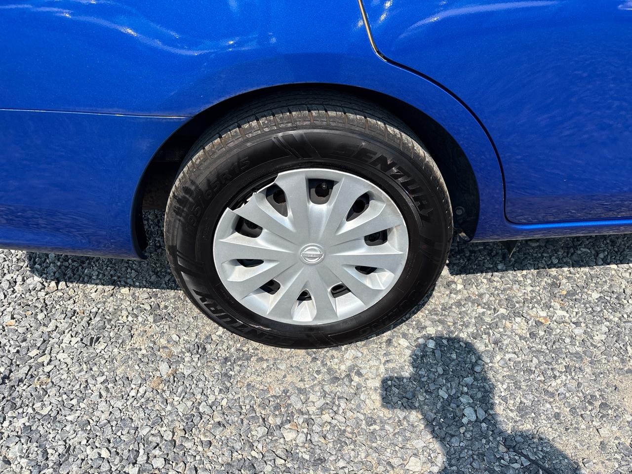 Nissan Versa 1.6 S 5M 2017