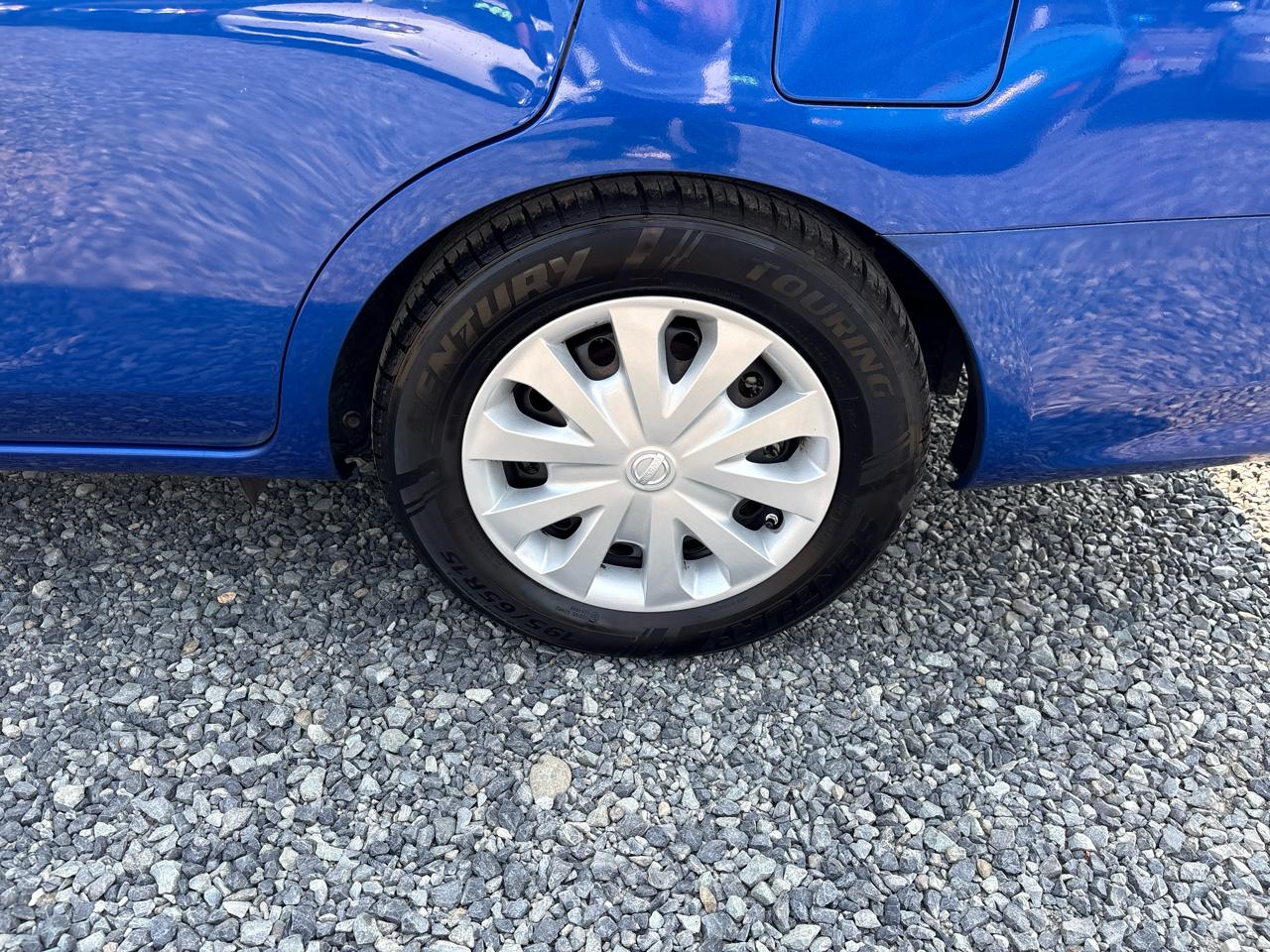 Nissan Versa 1.6 S 5M 2017