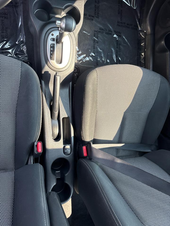 Nissan Versa 1.6 S 5M 2017
