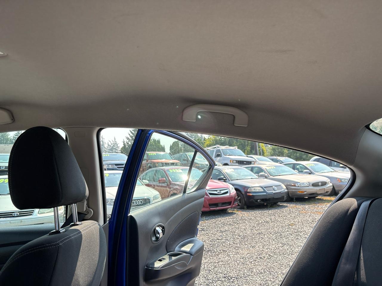 Nissan Versa 1.6 S 5M 2017