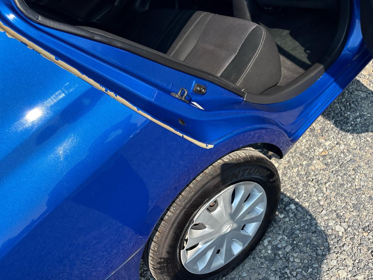 Nissan Versa 1.6 S 5M 2017