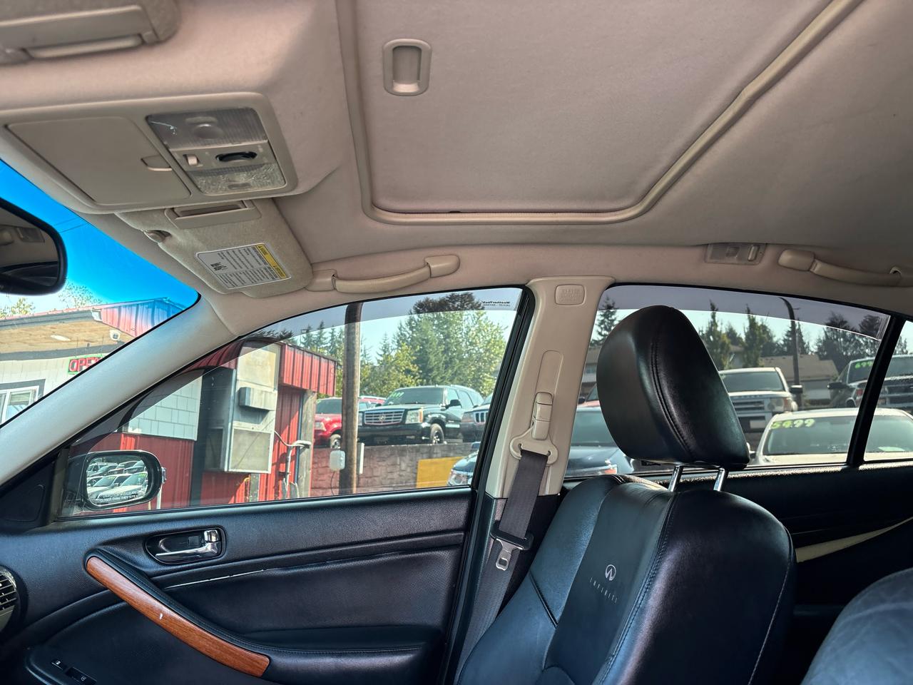 Infiniti G35 Sedan 2005