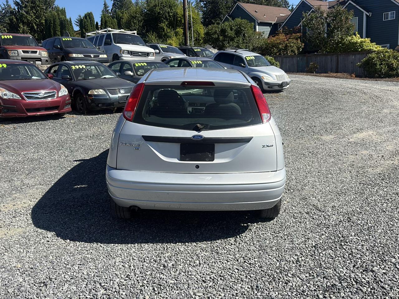 Ford Focus ZX5 S 2005