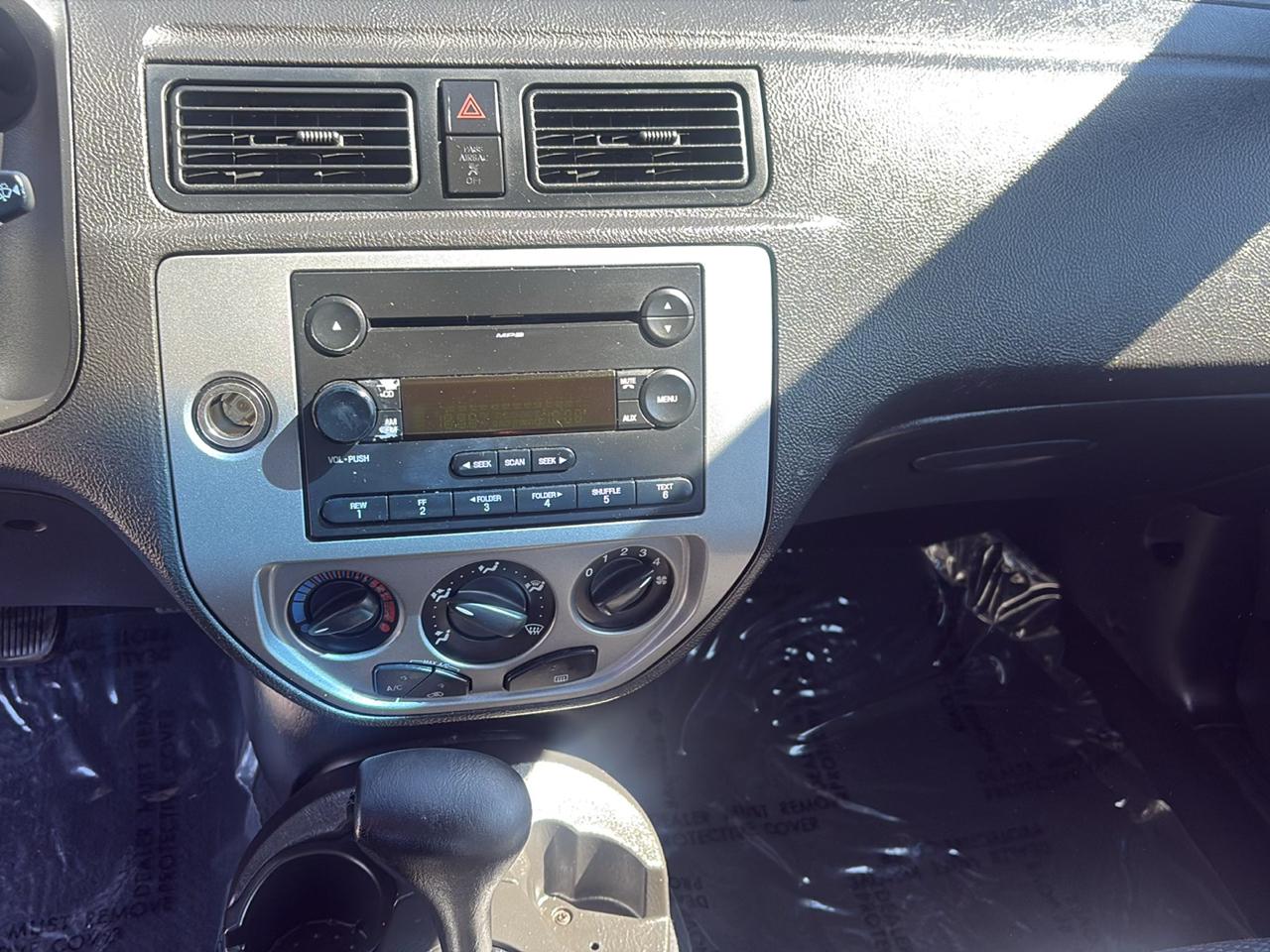Ford Focus ZX5 S 2005