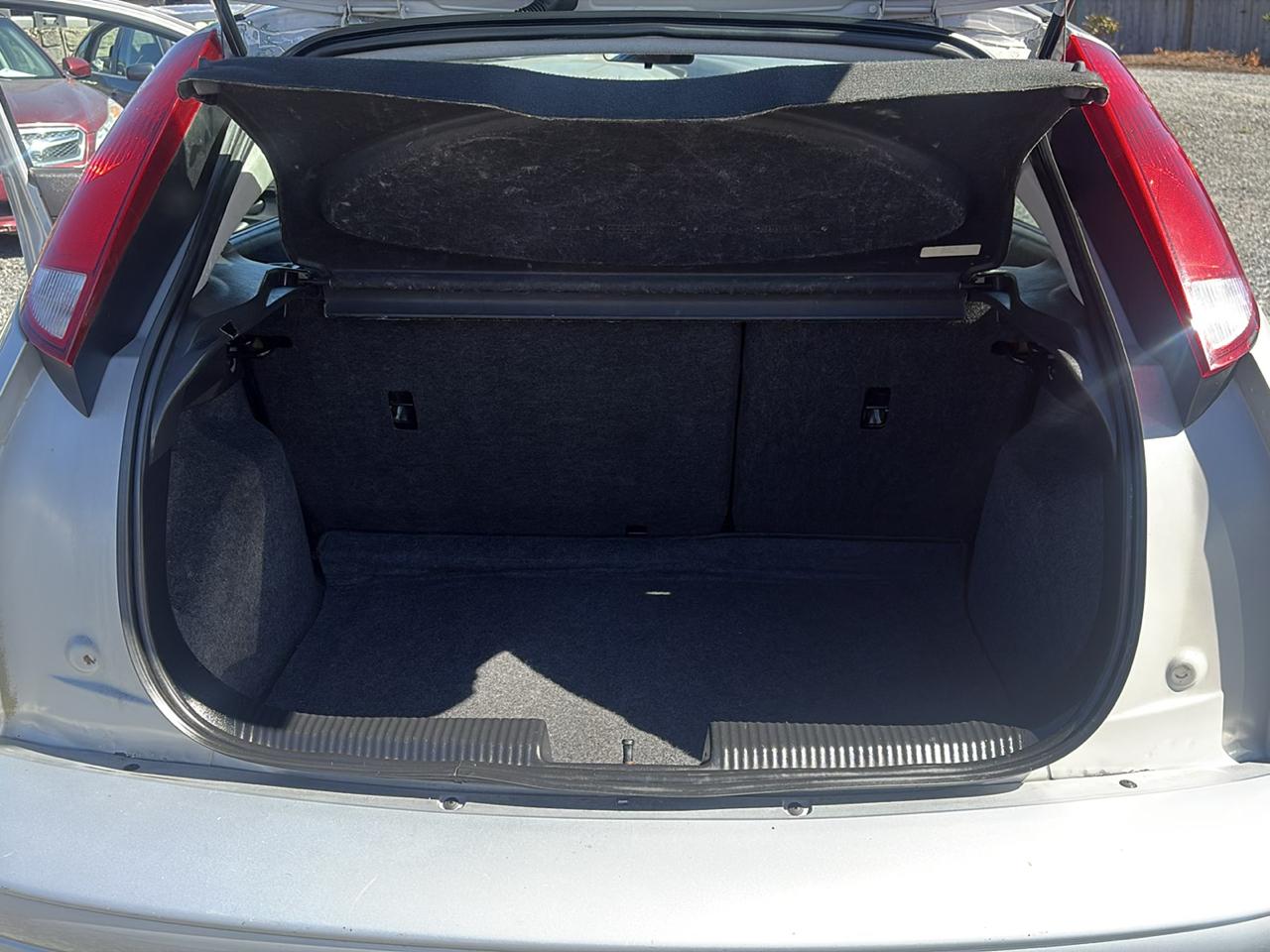 Ford Focus ZX5 S 2005
