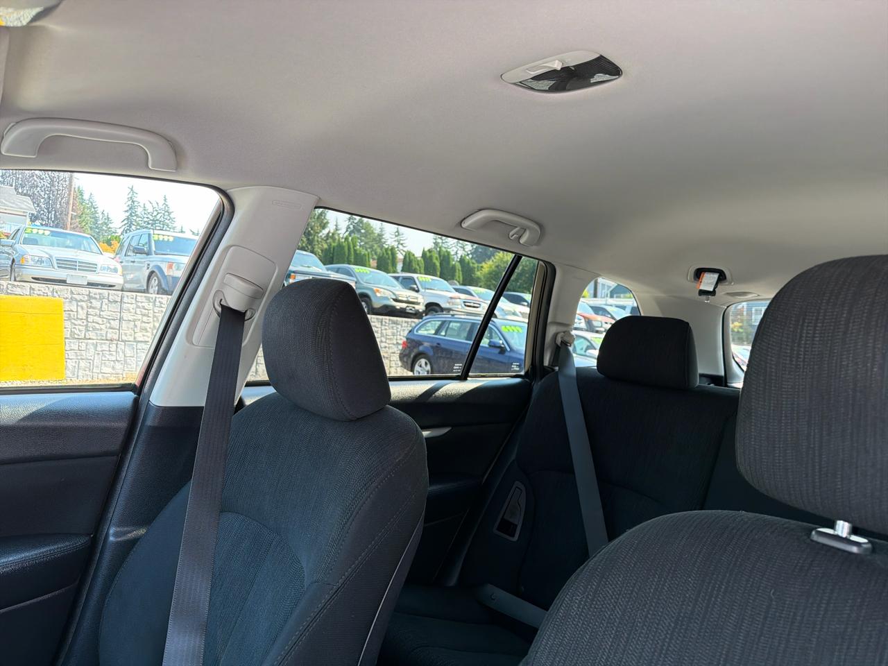 Subaru Outback 2.5i Premium 2013