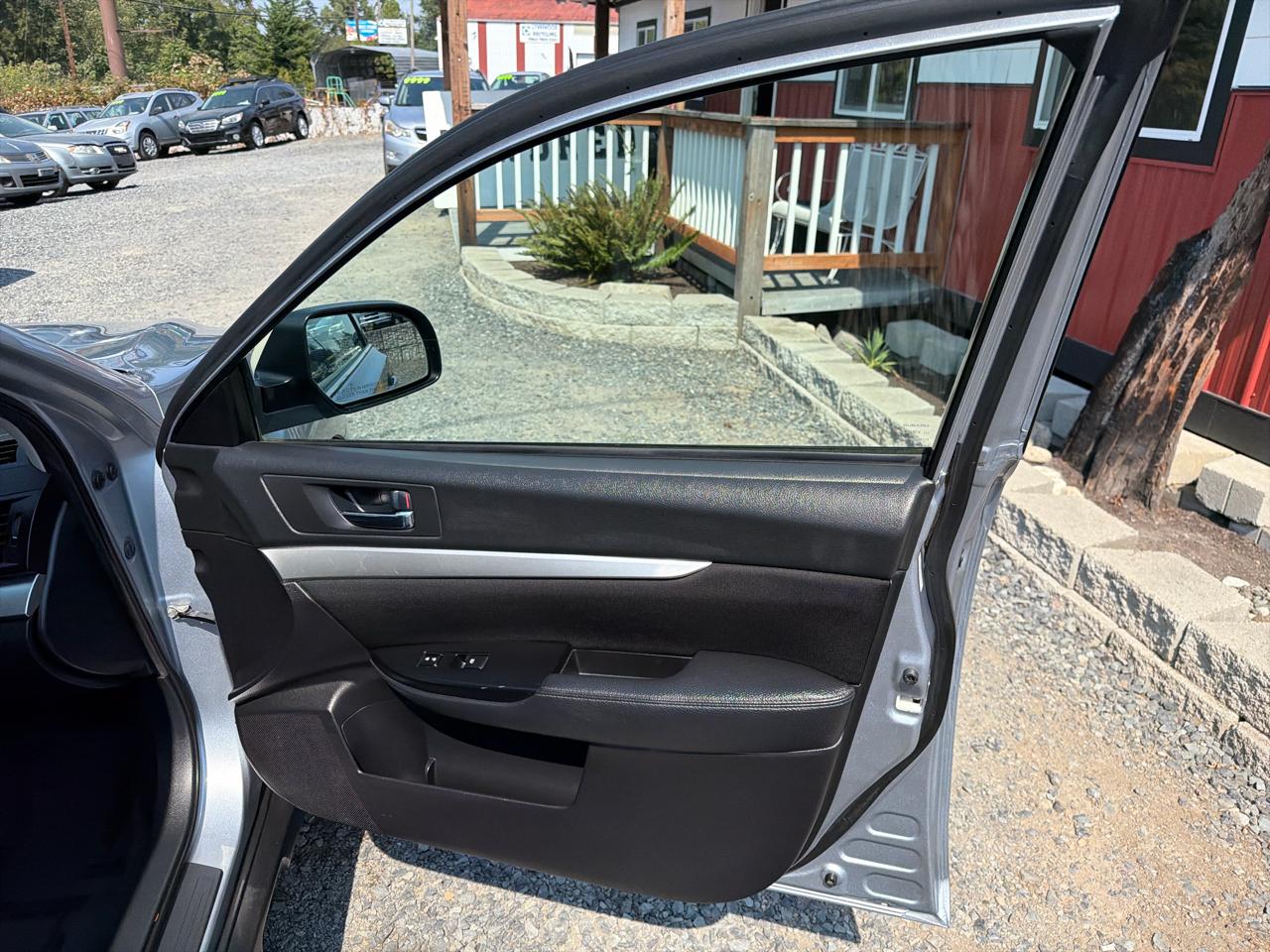 Subaru Outback 2.5i Premium 2013