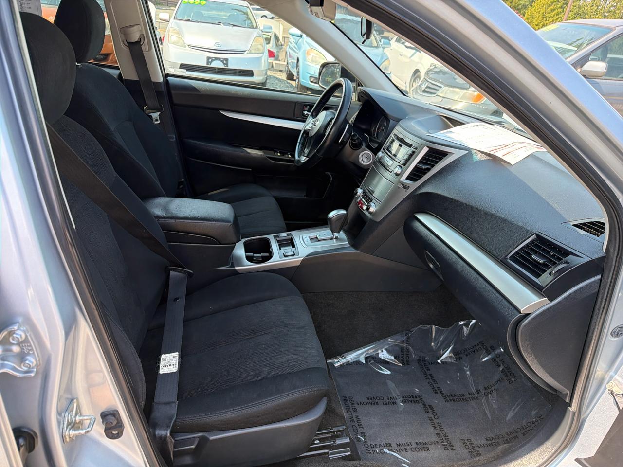 Subaru Outback 2.5i Premium 2013