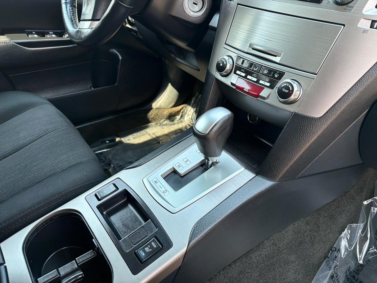 Subaru Outback 2.5i Premium 2013