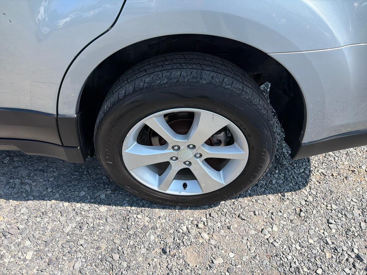 Subaru Outback 2.5i Premium 2013