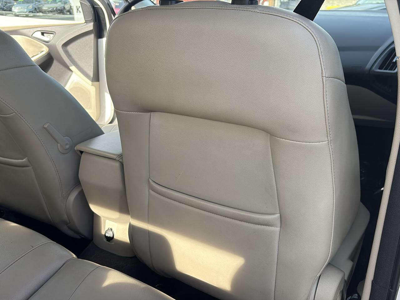Ford Focus SEL 2012
