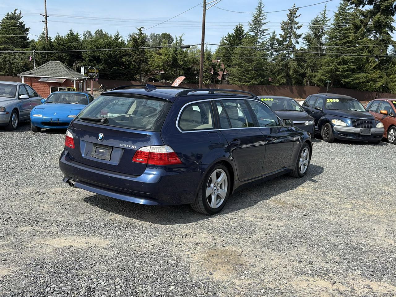 BMW 5-Series Sport Wagon 535xi 2008