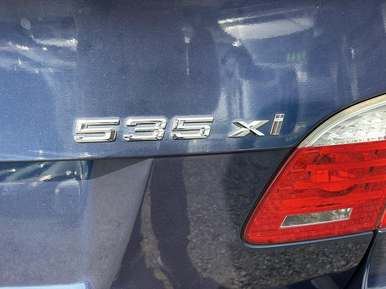 BMW 5-Series Sport Wagon 535xi 2008