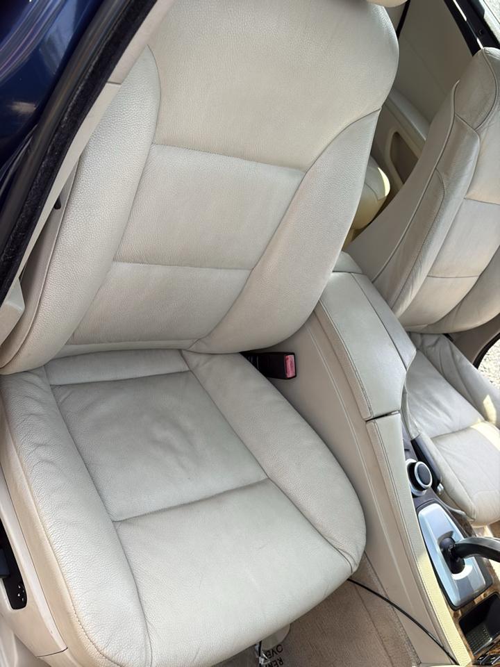 BMW 5-Series Sport Wagon 535xi 2008