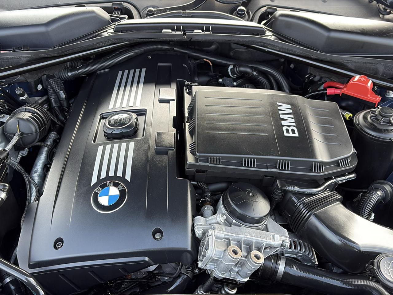 BMW 5-Series Sport Wagon 535xi 2008