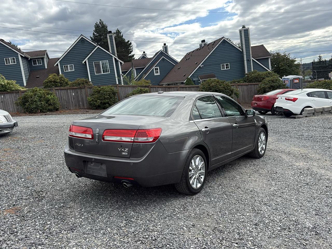 Lincoln MKZ AWD 2011