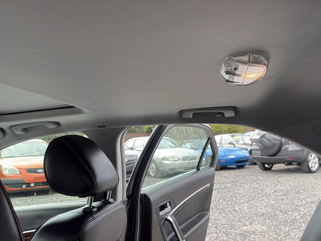 Lincoln MKZ AWD 2011