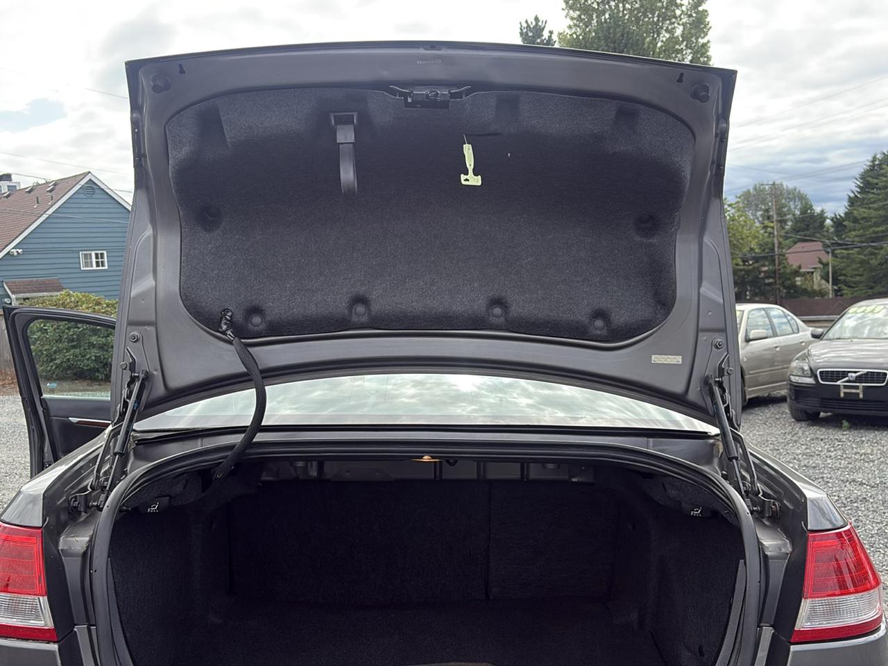 Lincoln MKZ AWD 2011