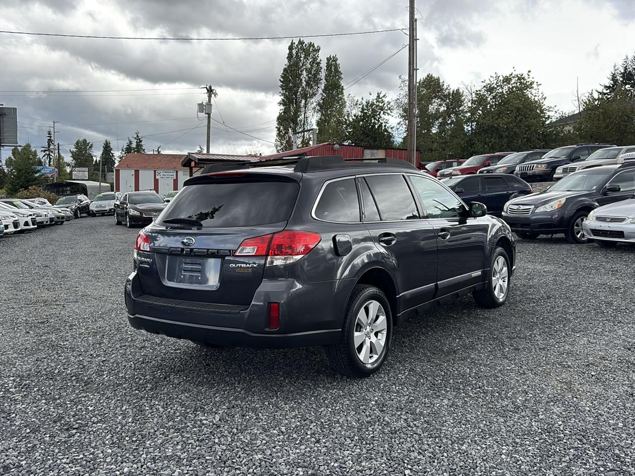 Subaru Outback 2.5i Premium 2010