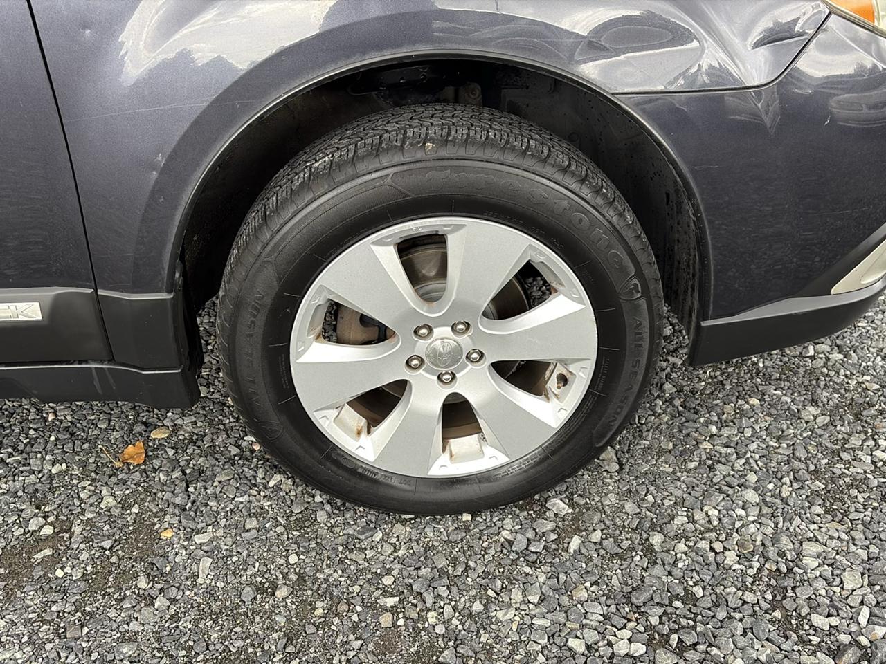 Subaru Outback 2.5i Premium 2010