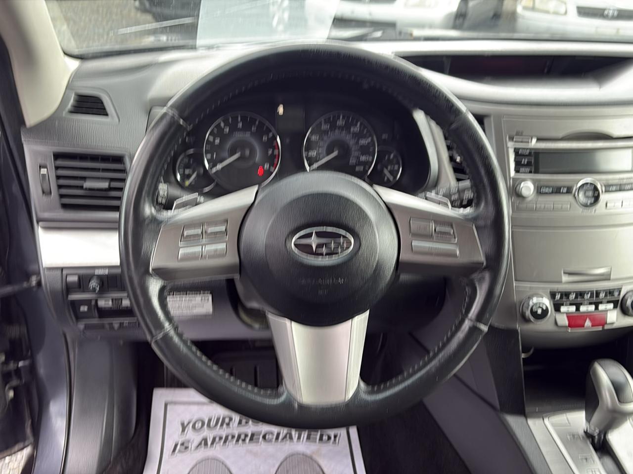 Subaru Outback 2.5i Premium 2010