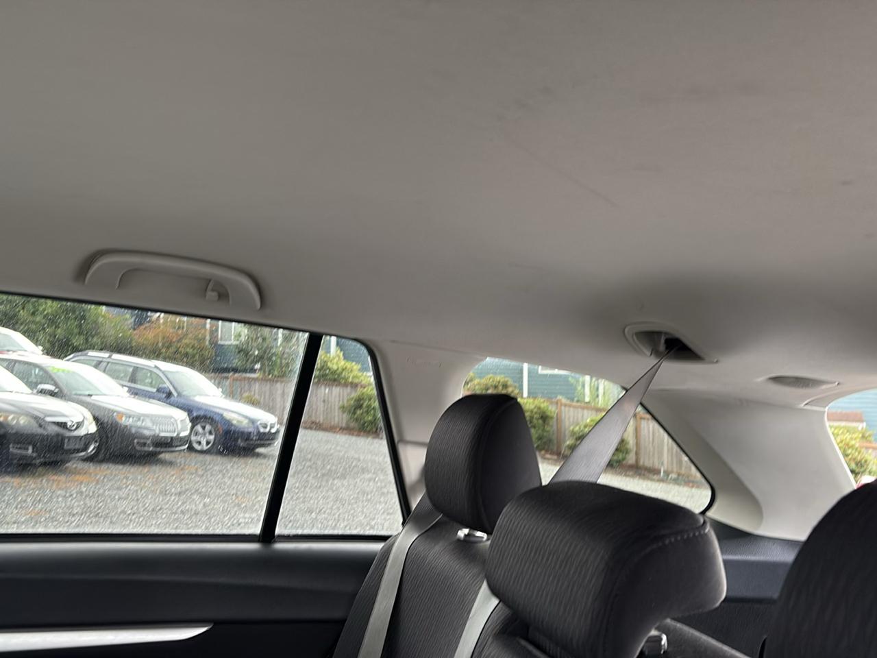 Subaru Outback 2.5i Premium 2010