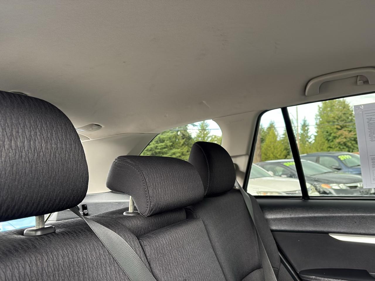 Subaru Outback 2.5i Premium 2010