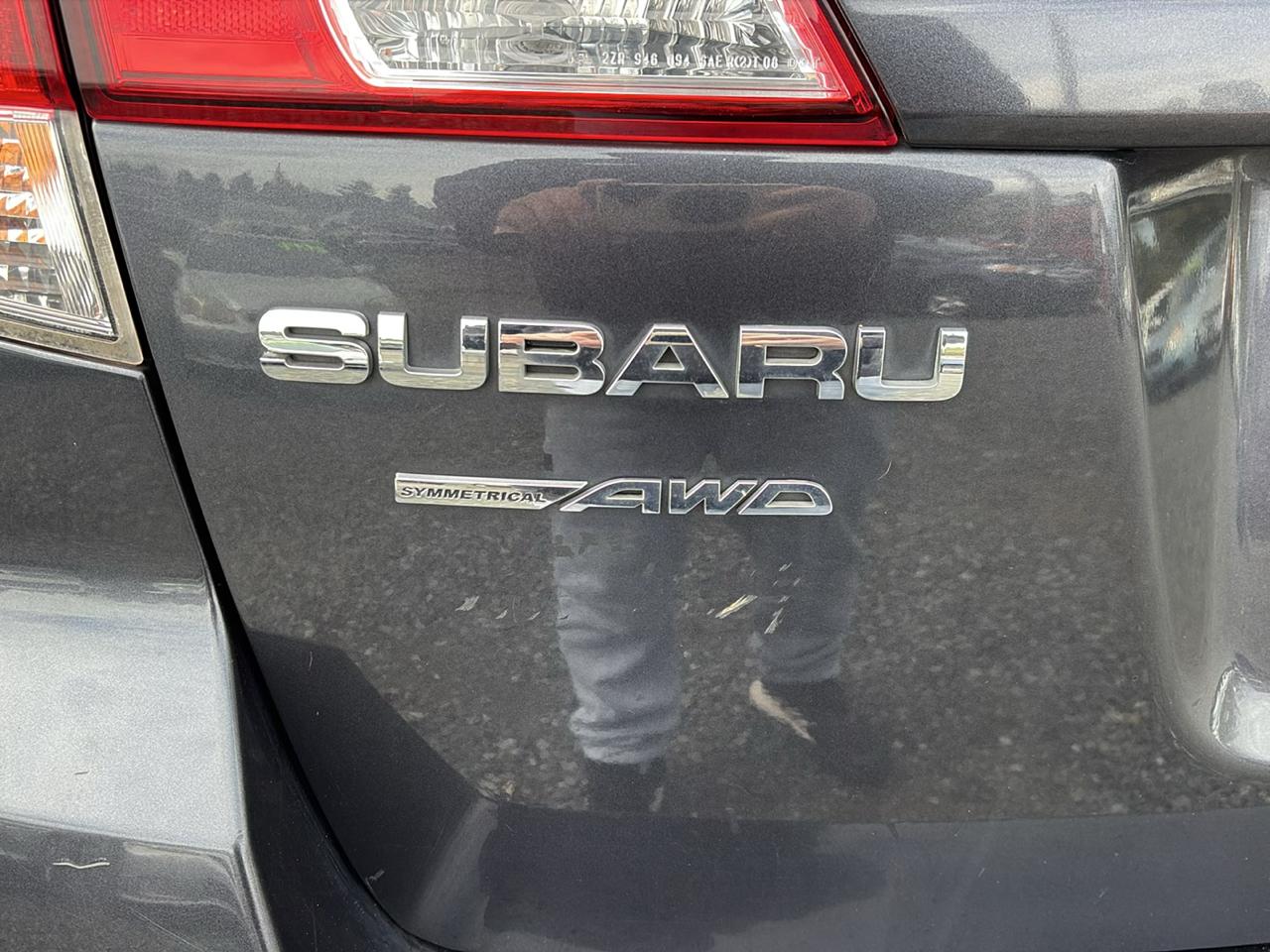 Subaru Outback 2.5i Premium 2012