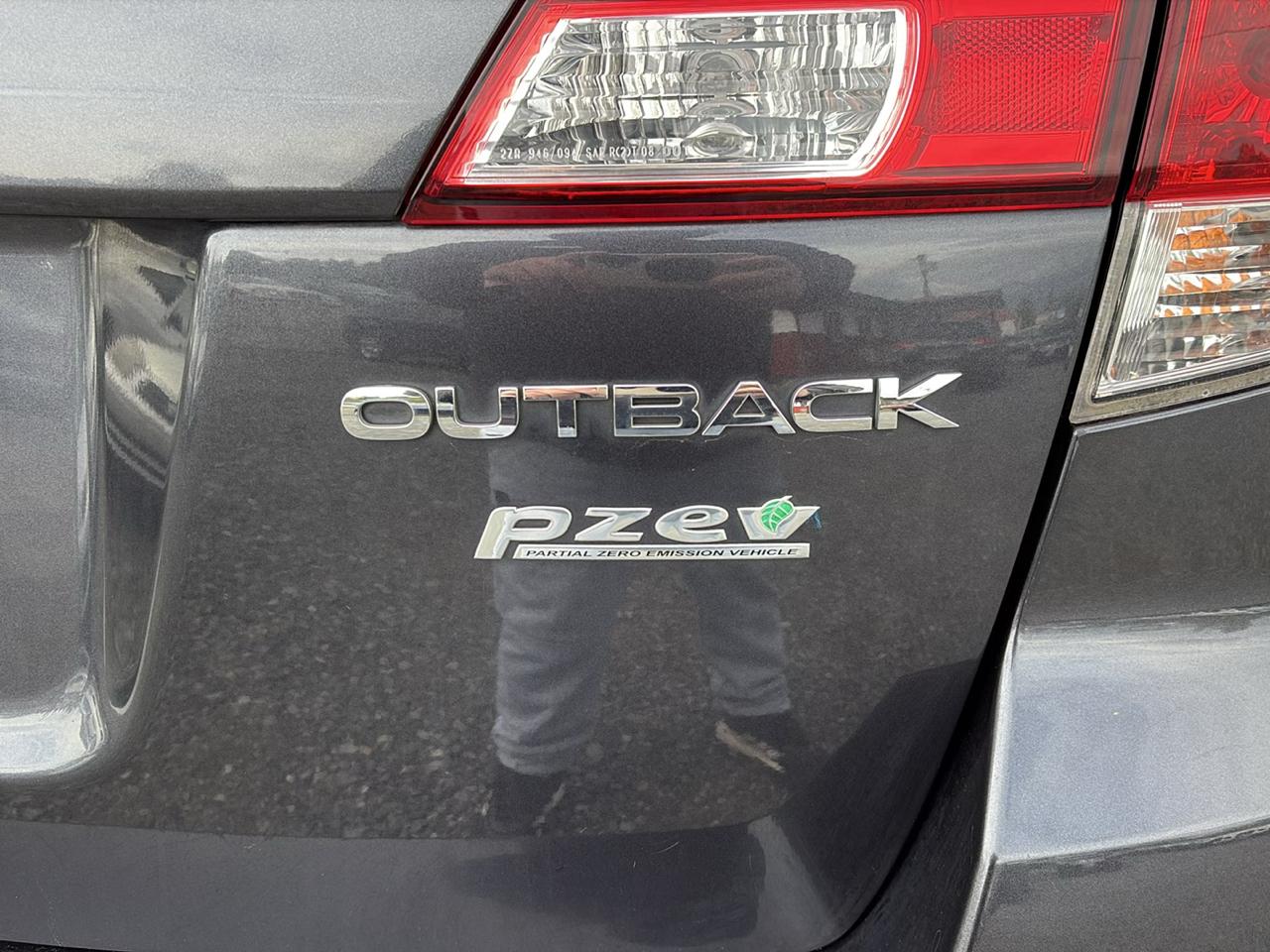 Subaru Outback 2.5i Premium 2012