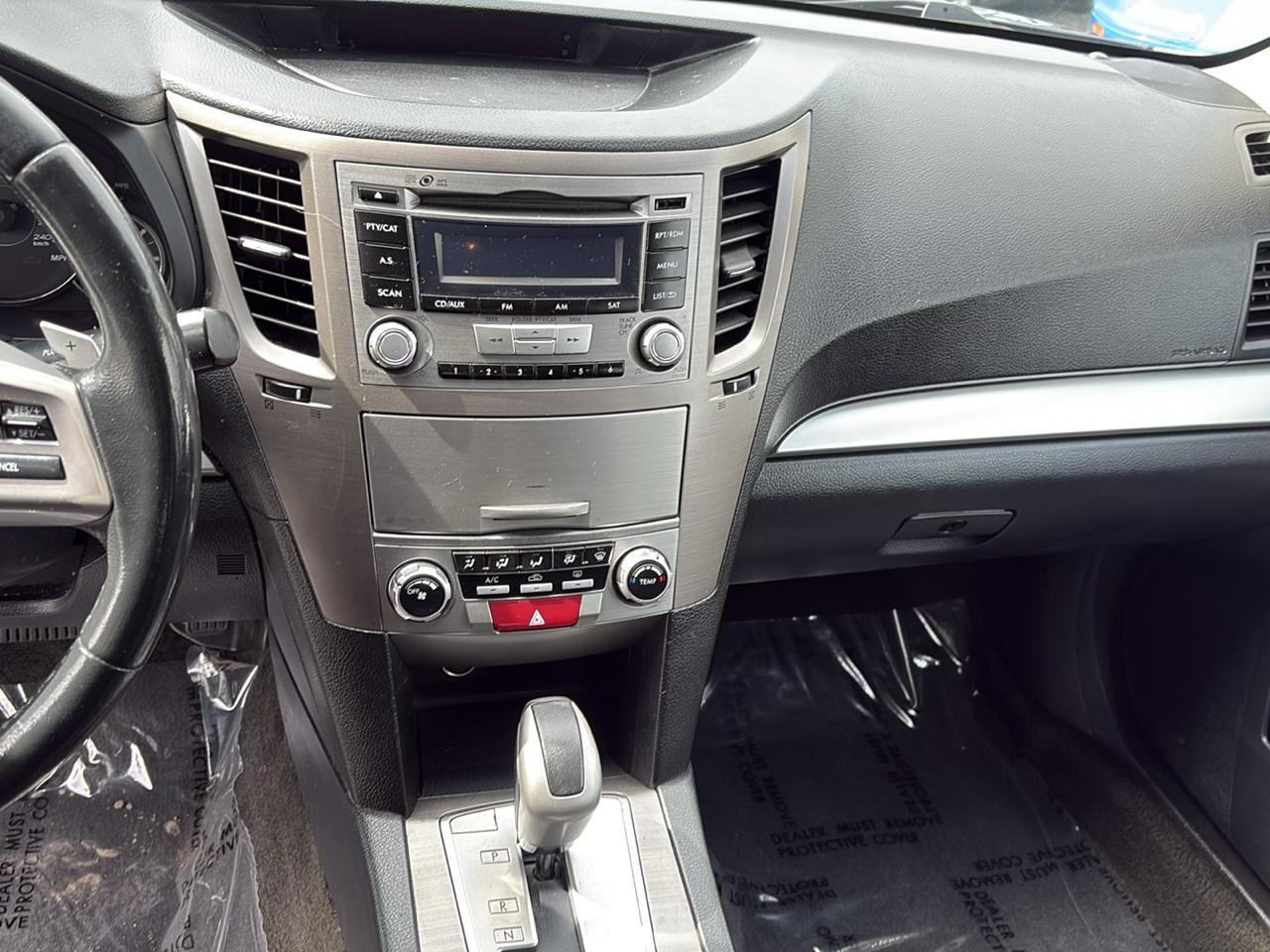 Subaru Outback 2.5i Premium 2012