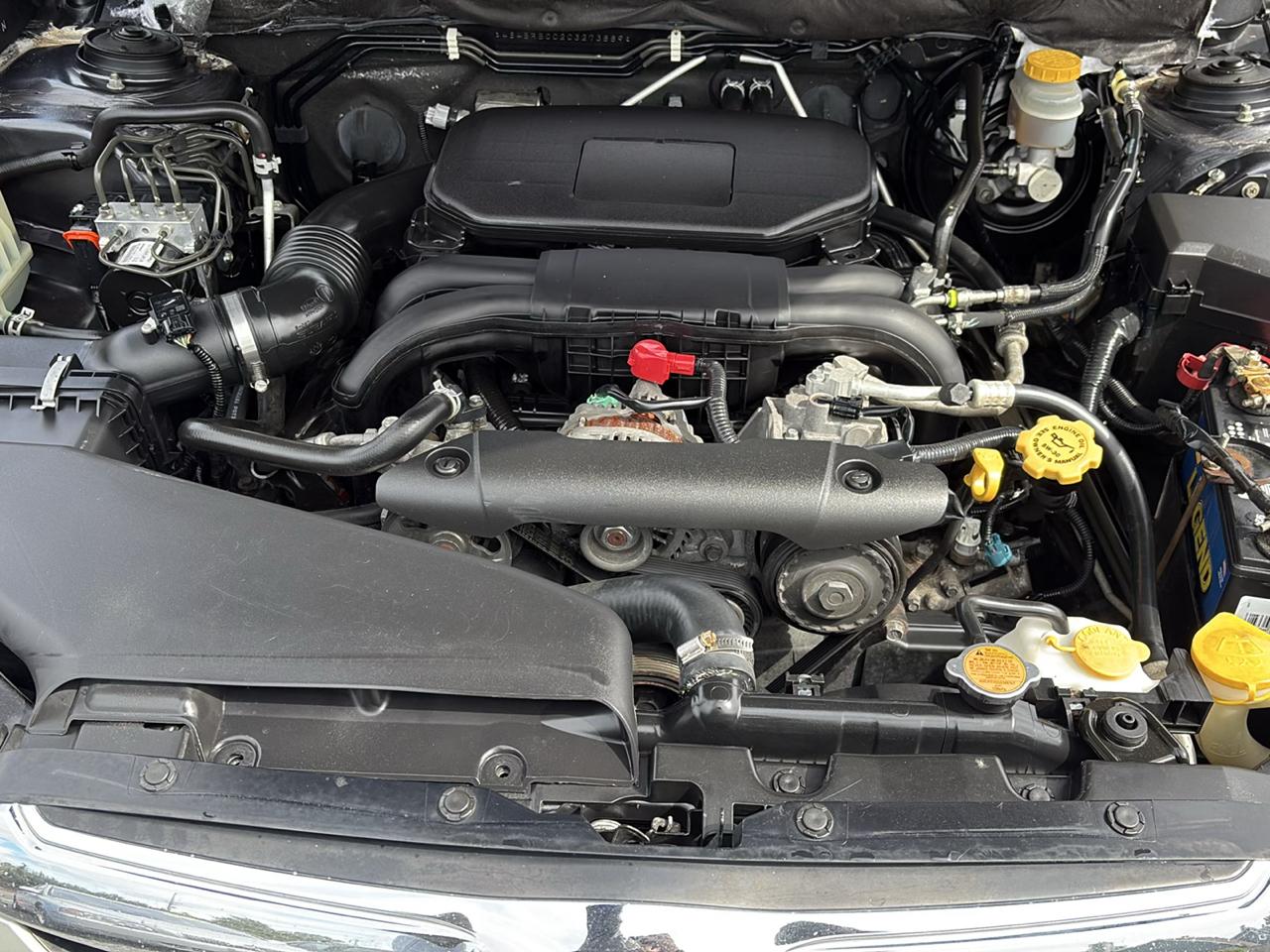 Subaru Outback 2.5i Premium 2012