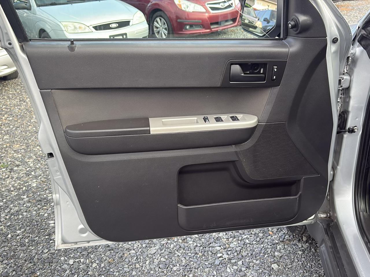 Ford Escape XLT 4WD 2010