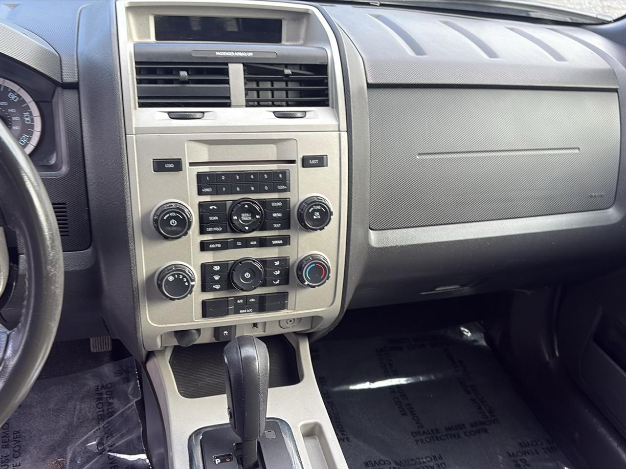 Ford Escape XLT 4WD 2010